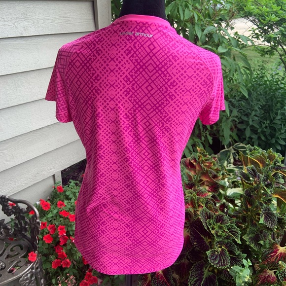 Under Armour women’s fitted running top - Picture 2 of 6